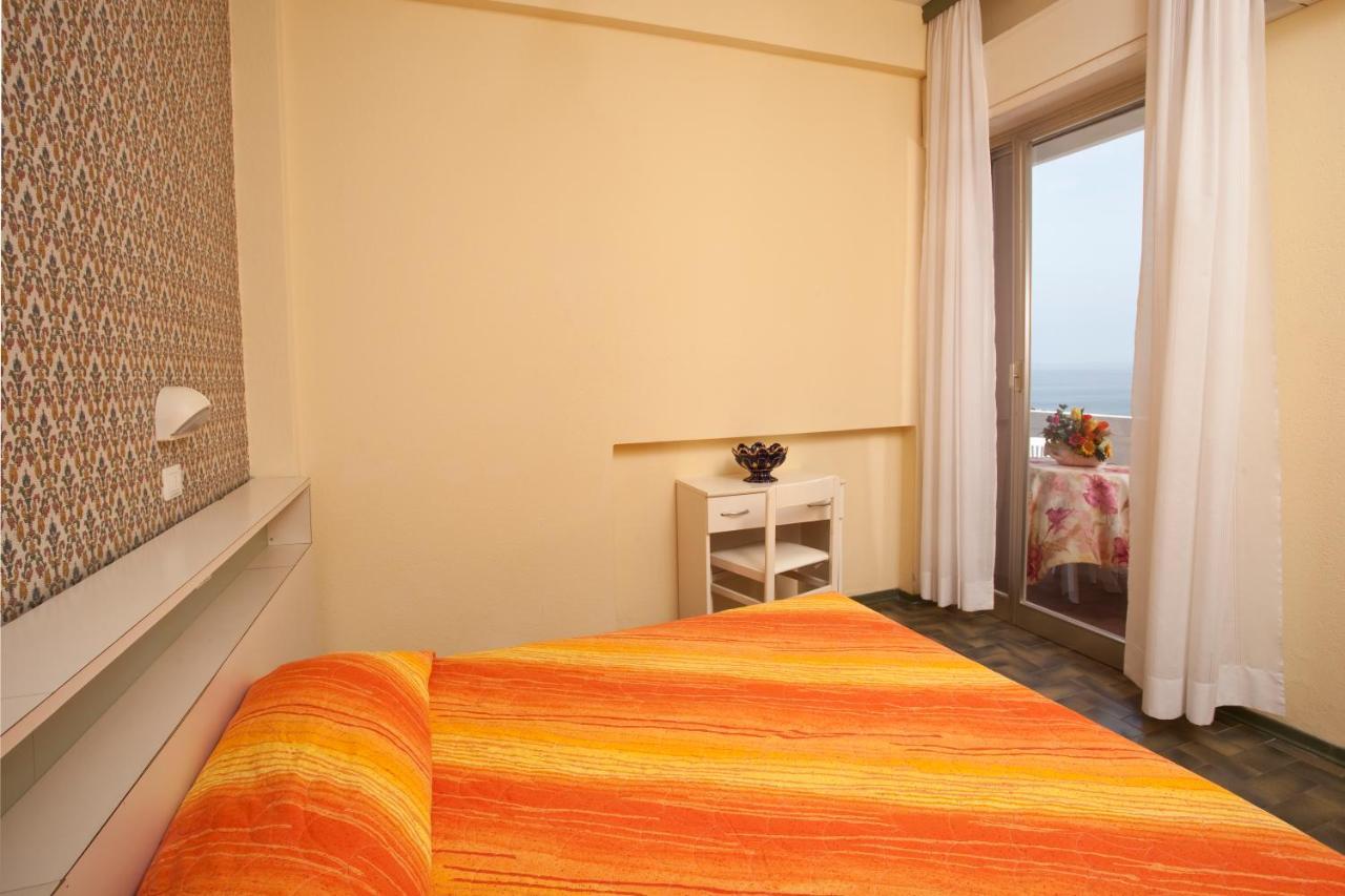 Hotel President Bellaria – Igea Marina Kültér fotó